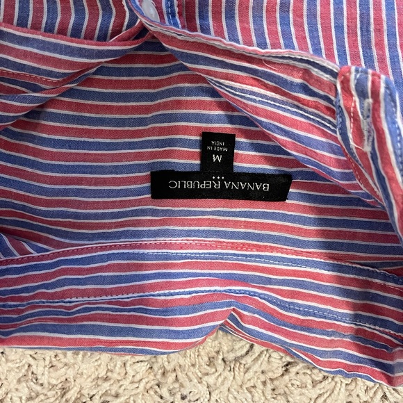 Women’s Size M Banana Republic Striped Shirt - Picture 2 of 3